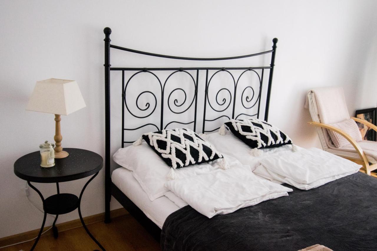 Color 24 Apartament V Daire Stalowa Wola Dış mekan fotoğraf