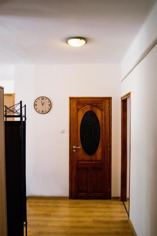 Color 24 Apartament V Daire Stalowa Wola Dış mekan fotoğraf